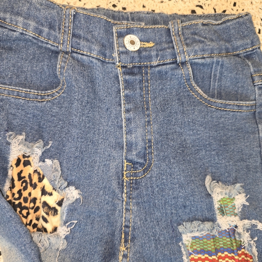Leopard And Serape Distress Denim Girls Jeans, Stretch, Large - Picture 9 of 9